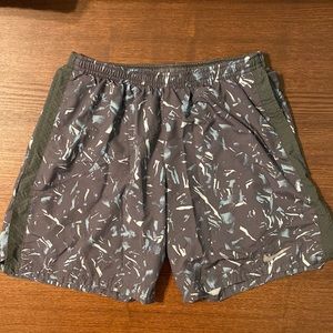 Mens Nike 7in inseam Running Short w/ Brief Liner